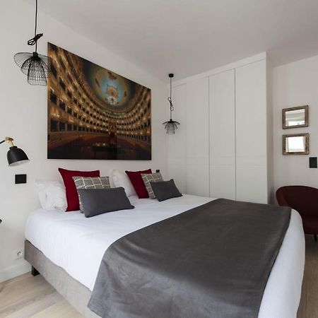 Appartement Voyageur sans bagage à Paris Extérieur photo