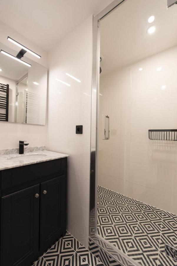 Appartement Voyageur sans bagage à Paris Extérieur photo